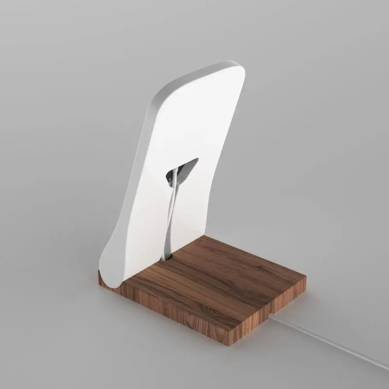 Support MagSafe SleekPeak — chargeur iPhone fin bureau bois