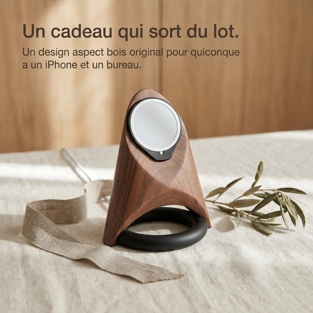 Support téléphone Fusée aspect bois — MagSafe & Android