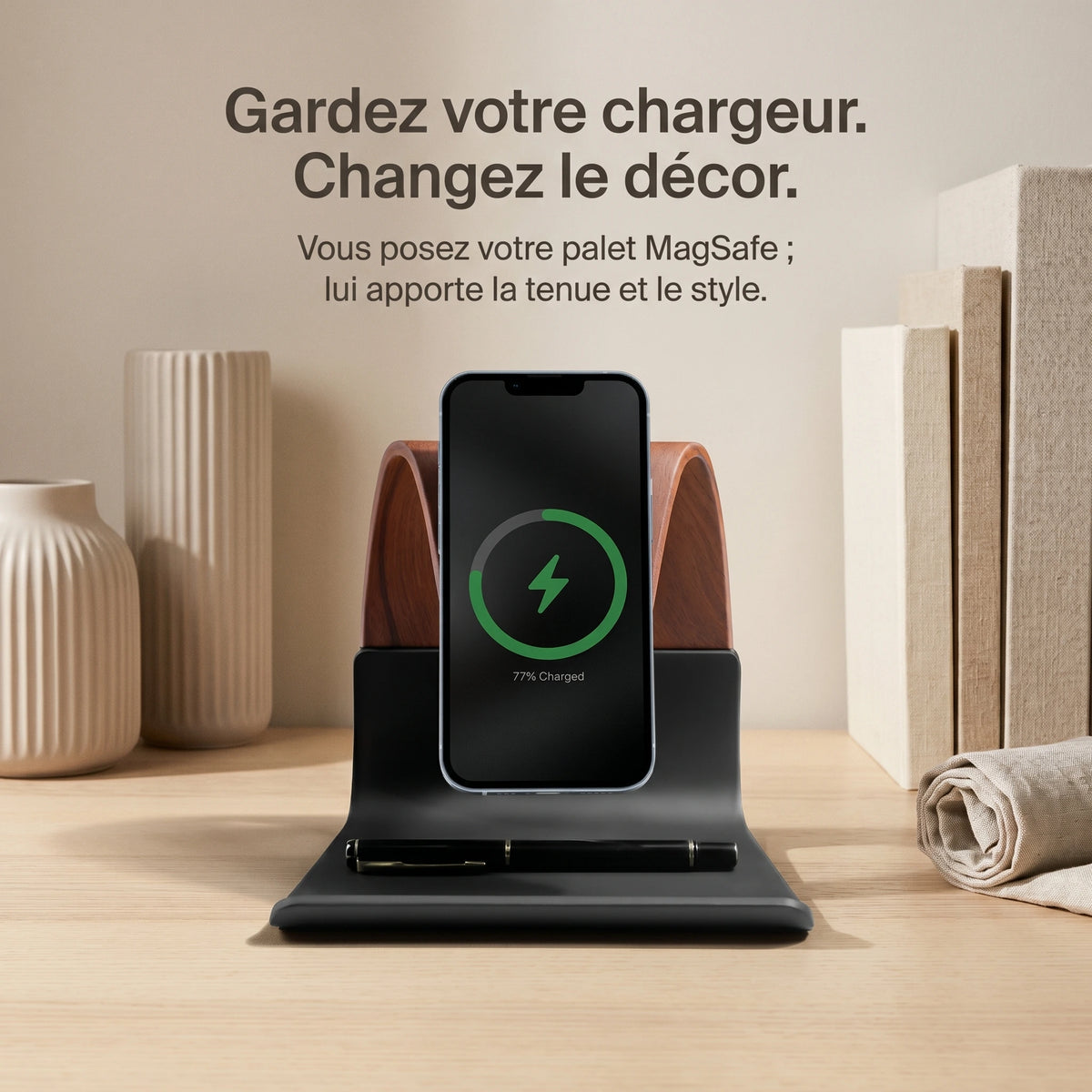 Chargeur sans fil Cascade — support MagSafe aspect bois