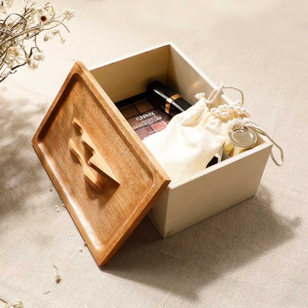Boîte à mouchoirs en bois massif – Avec gravure personnalisée