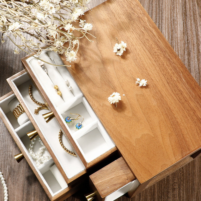 Boîte à bijoux en bois de noyer massif, fait main