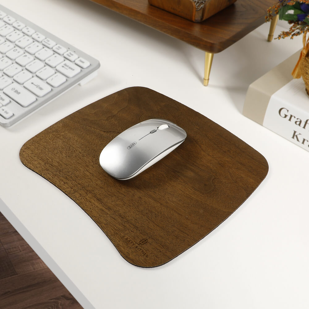 Tapis de souris en bois de noyer — rectangulaire 26×22 cm