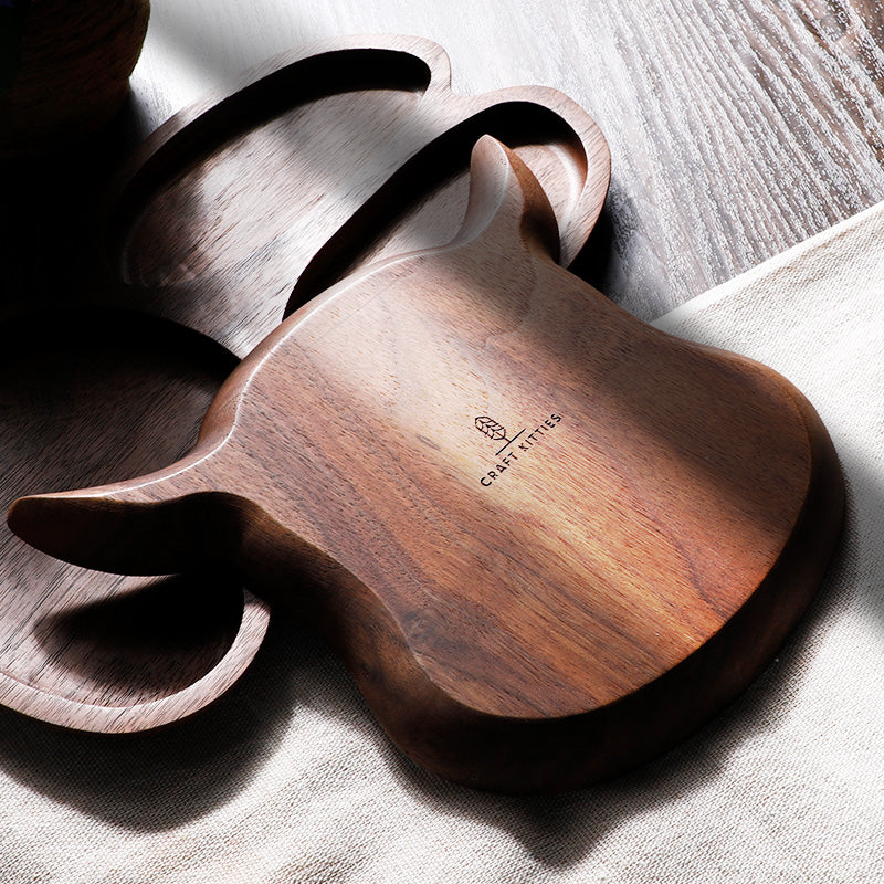 Assiette en bois de noyer en forme de vache | Plateau de service fait main | Cadeau parfait pour les amoureux des animaux