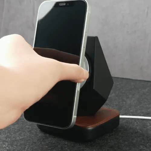 Support MagSafe GeoStone — chargeur iPhone géométrique bois